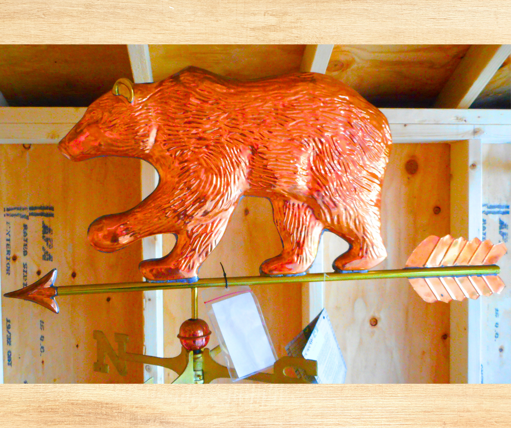 BEAR WEATHERVANE WITH ARROW - Garden Time